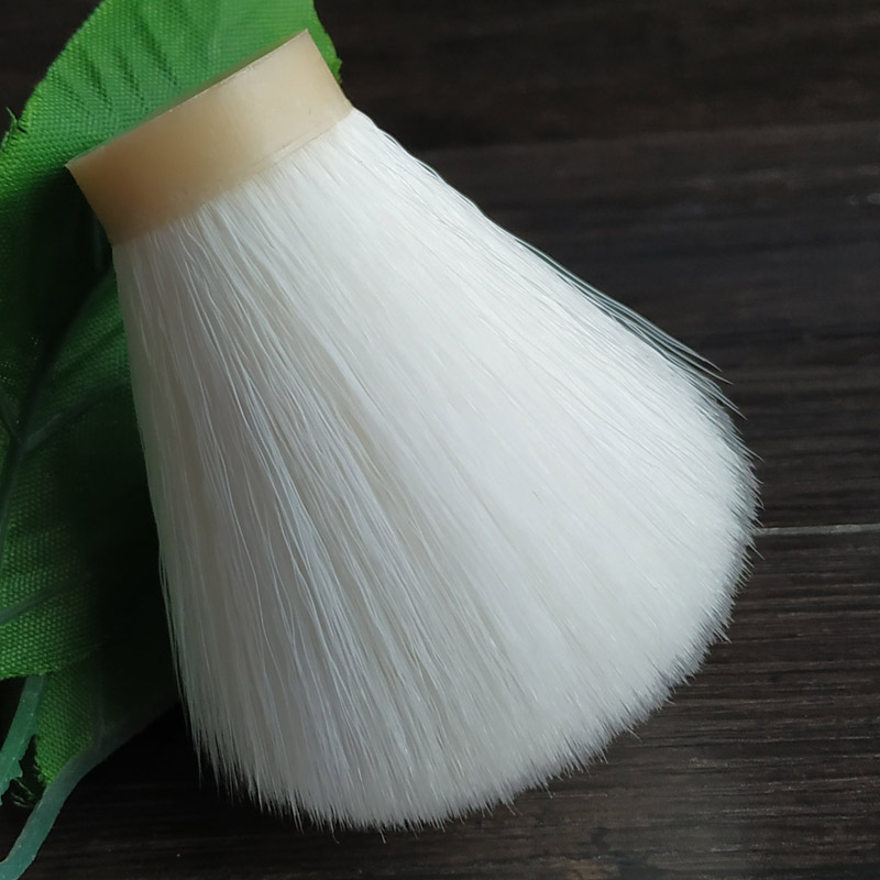 Dscosmetic Белоснежные синтети – обзор и цена Shaving Brush Set